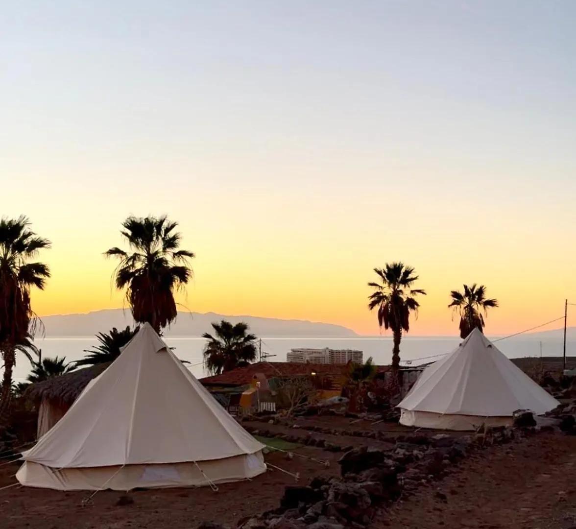 Adeje - Twinfin Hostel & Surf Yoga Camp Hotel