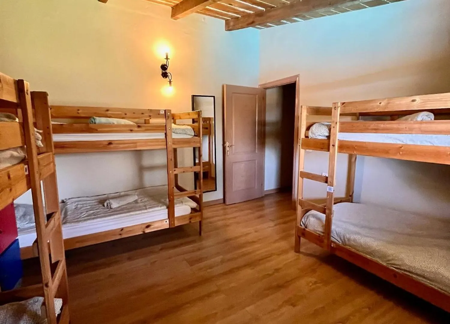 Adeje - Twinfin Hostel & Surf Yoga Camp 2*, Callao Salvaje
